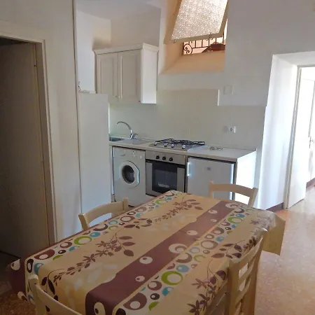 Lägenhet S92 - Sirolo, Bilocale In Piazza Vista Mare Sirolo