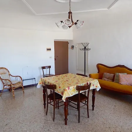 S92 - Sirolo, Bilocale In Piazza Vista Mare *